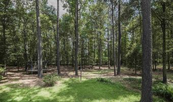 151 Mockingbird Ln, Atmore, AL 36502