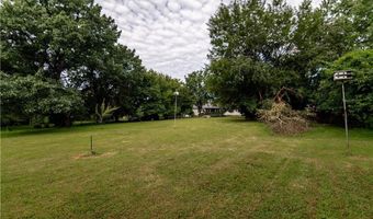 1706 N 2nd St, Atchison, KS 66002