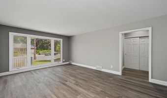 29 Summit Ave, Absecon, NJ 08201