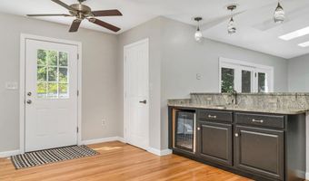 5 Sullivan Dr, Bow, NH 03304