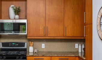 870 Inman Village Pkwy NE 201, Atlanta, GA 30307