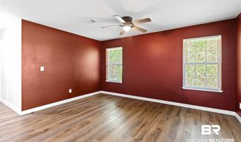 10 Middleton Ln, Atmore, AL 36502