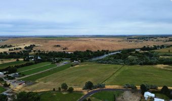 7 W Wagon Wheel Pr NW, Benton City, WA 99320