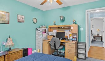 572 Ronnie Rd, Autryville, NC 28318