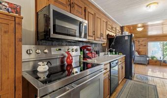 96 French St, Acton, ME 04001