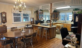 271 Myles St, Albertville, AL 35951