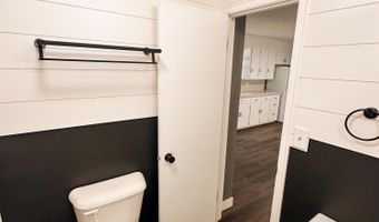 507 N 2nd St, Aberdeen, SD 57401