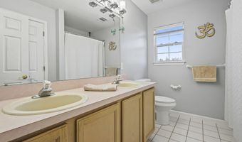 6 Huckleberry Ln, New Egypt, NJ 08533