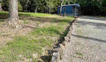 743 The Day Rd, Ash Flat, AR 72513