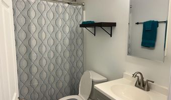 127 Calhoun St, Alderson, WV 24910