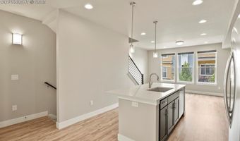 6731 S Tempe Ct, Aurora, CO 80016