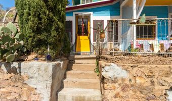 425 Garden Ave, Bisbee, AZ 85603