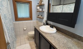 8908 Fox Ave, Allen Park, MI 48101