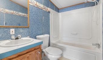 7417 Greenfield Dr, Alvarado, TX 76009