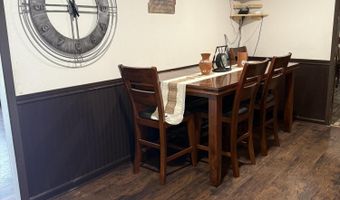 106 E 14th St, Abernathy, TX 79311