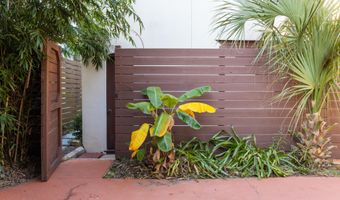 128 Lee St, Biloxi, MS 39530