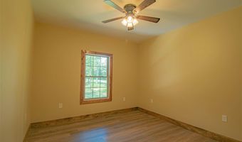 1319 Cemetery Rd, Auburn, KY 42206