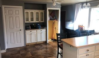 707 Ohmer St, Bottineau, ND 58318