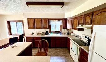 84 Tanglewood Dr, Albrightsville, PA 18210