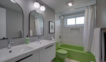 4236 Redwood Ct, Boulder, CO 80301