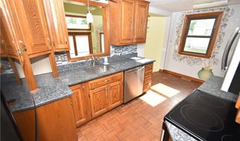 209 Sipple Ave, Amherst, OH 44001