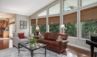 12 La Viejo Pl, Hot Springs Village, AR 71909