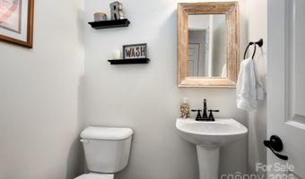 11 Dansford Ln, Arden, NC 28704