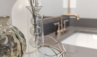 731 E Lexington, Andover, KS 67002