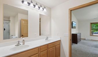 400 Mourning Dove Ct, Arena, WI 53503