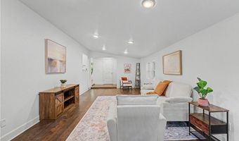 4 Evesham Ln, Bella Vista, AR 72714