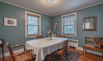 3044 W Greenleaf St, Allentown, PA 18104