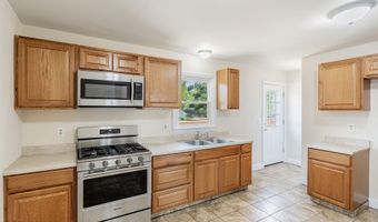 1966 South St, Toms River, NJ 08753