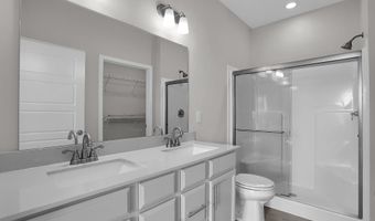 611 Bridgeman Rd, Avon, IN 46123