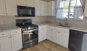 61 Sandpiper Rd, Barnegat, NJ 08005