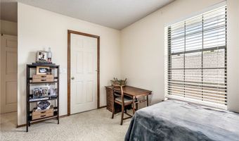 1402 NW K St, Bentonville, AR 72712