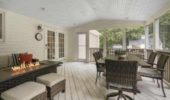 87 Rosewell Rd, Bedford, NH 03110