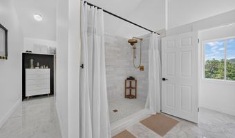 1979 S CAVE HOLLOW Way, Bountiful, UT 84010