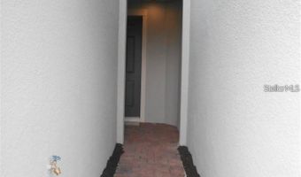 6344 CAMINO Dr, Apollo Beach, FL 33572