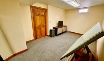 1045 Broadway, Bangor, ME 04401