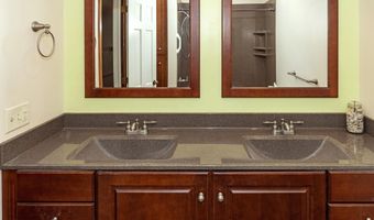 305 E 21st St, Atlantic, IA 50022