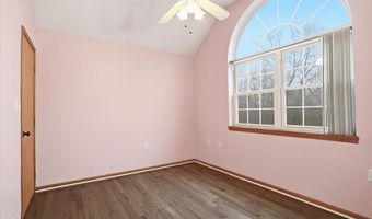 10 Farmer Ct, Albrightsville, PA 18210