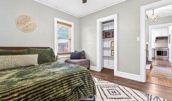 1036 W OKLAHOMA St, Appleton, WI 54914