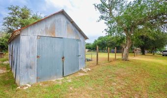 1609 N Ave D, Beeville, TX 78102