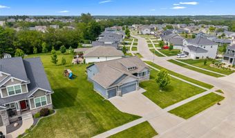 1100 Hunter Ct, Adel, IA 50003
