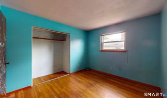45 Elaine Dr, Ansonia, CT 06401