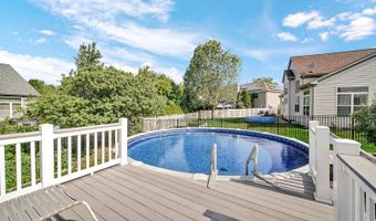 2316 Loop Rd, Algonquin, IL 60102