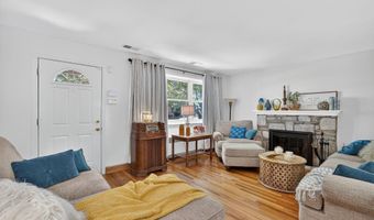 828 HOFFNAGLE St, Philadelphia, PA 19111