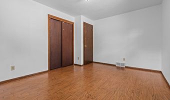 1636 S DRISCOLL St, Appleton, WI 54914