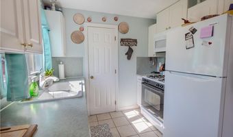 151 Willet Ave 5, East Providence, RI 02915