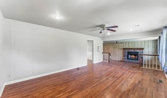 607 NW Jefferson St, Bentonville, AR 72712